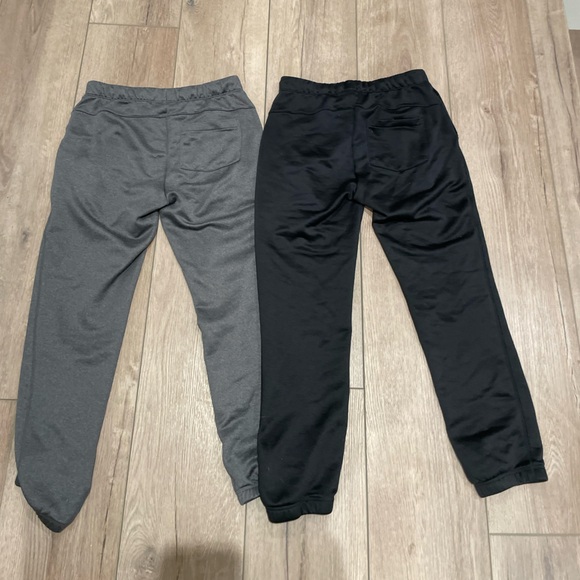 FILA Men’s Joggers (2 pairs, Size Small) - Picture 2 of 2
